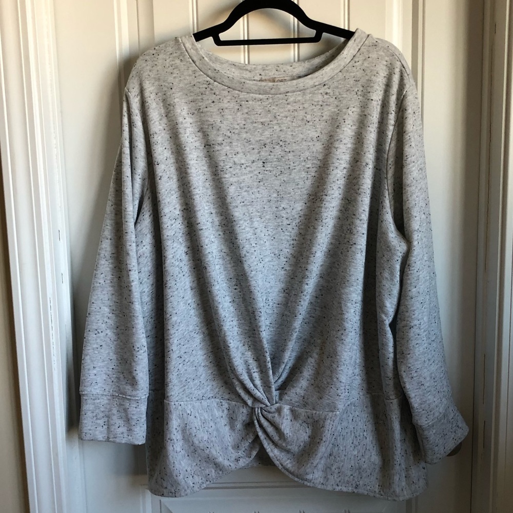 Loft Plus twist from sweatshirt